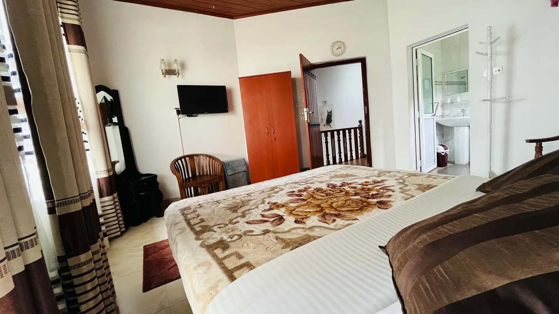 Thuring'S Holiday Bungalow Nuwara Eliya Sri Lanka